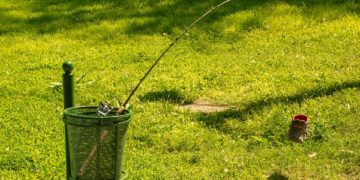 Еко герила: Како Вардар ќе потечам и ѓубре ќе довлечам