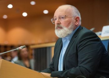 ЕУ e подготвена да ги зголеми своите амбиции во борбата против климатските промени