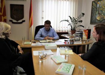 “Fjalori i gjelbër” në Çashkë – edukim qytetar për vlerat e gjelbra