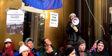 Грета Тунберг: Ветерниците во Норвешка на земјиште на домородните Сами сточари на ирваси се неприфатливо кршење на човековите права
