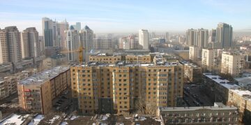 Избирачите во Казахстан го поддржаа планот за изградба на нуклеарна централа